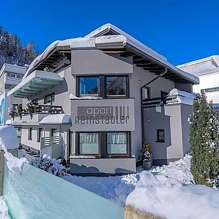 Apart-hotel Reinstadler 3*